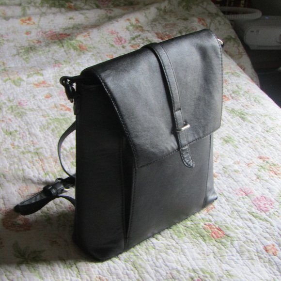 Universal Threads Faux-Leather Backpack Purse - Picture 1 of 10